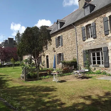 Maison Saint Michel Apartahotel 3*