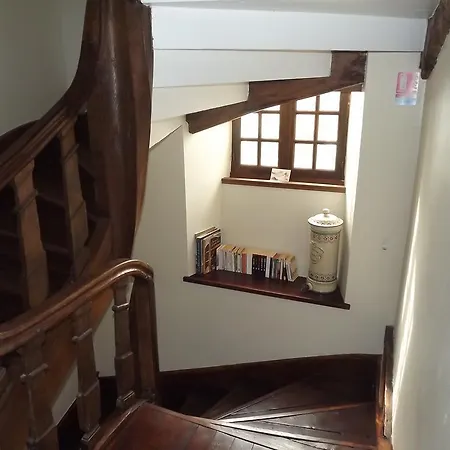מלון דירות Maison Saint Michel 3*