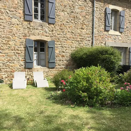 Apartahotel Maison Saint Michel 3*