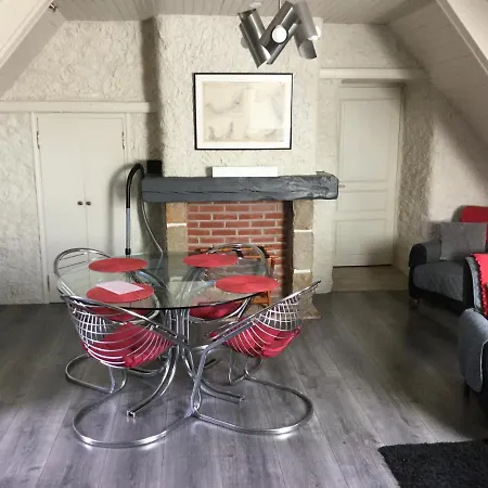 Maison Saint Michel Aparthotel 3*