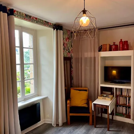 Maison Saint Michel Aparthotel 3*